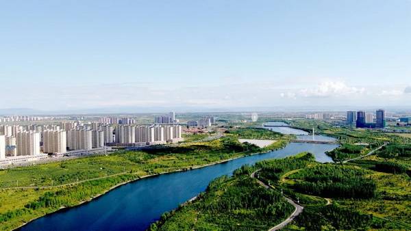 乌兰察布的暖阳与友情之旅